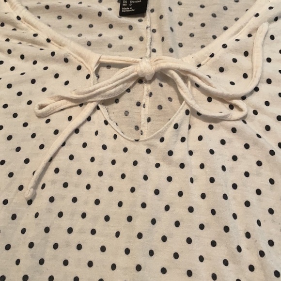 H&M L Dolman sleeve polka dot blouse - Picture 4 of 4